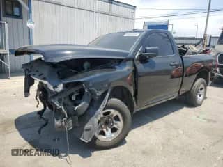 2014 Ram 1500 Express z VIN 3C6JR6AT3EG116955, wystawiony jako Copart lot #63634595 z przebiegiem 46 756 mil mil oraz Szkoda całkowita • Salvage title. Historia ofert i sprzedaży dostępna na DreamBid. Obrazek 1.