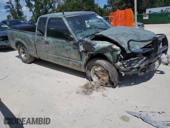 2001 Chevrolet S-10 LS Xtreme с VIN 1GCCS19W418194488, выставлен на аукционе Copart как лот 71047225 с пробегом Не указан миль и Списание • Salvage title. История ставок и продаж доступна на DreamBid. Изображение 4.