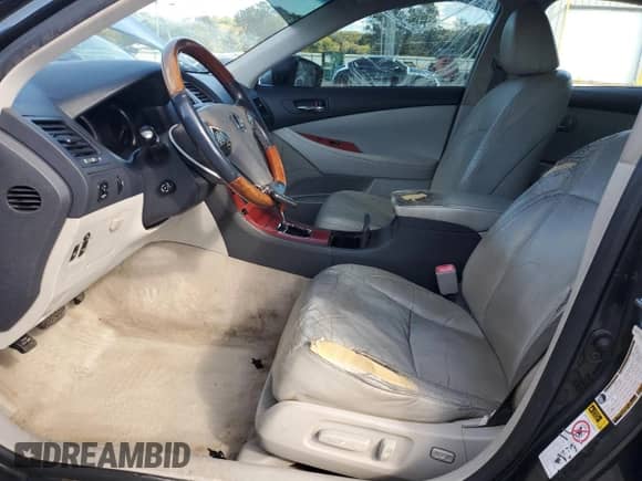 2007 Lexus ES 330 z VIN JTHBJ46G772083635, wystawiony jako Copart lot #82040075 z przebiegiem 302 194 mil mil oraz Czysty tytuł • Clean title. Historia ofert i sprzedaży dostępna na DreamBid. Obrazek 7.