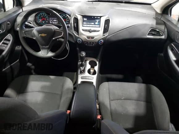 2018 Chevrolet Cruze LS с VIN 1G1BC5SM1J7194102, выставлен на аукционе Copart как лот 67433575 с пробегом 157 567 миль миль и Списание • Salvage title. История ставок и продаж доступна на DreamBid. Изображение 8.