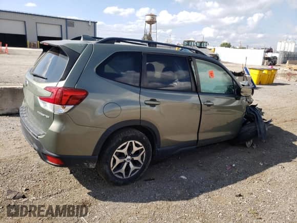 2019 Subaru Forester Premium z VIN JF2SKAEC0KH509295, wystawiony jako Copart lot #84220245 z przebiegiem Nie podano mil oraz Szkoda całkowita • Salvage title. Historia ofert i sprzedaży dostępna na DreamBid. Obrazek 3.