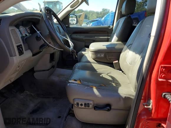 2003 Dodge 1500 с VIN 1D3HU18Z23J554985, выставлен на аукционе Copart как лот 77734174 с пробегом 193 018 миль миль и Списание • Salvage title. История ставок и продаж доступна на DreamBid. Изображение 7.