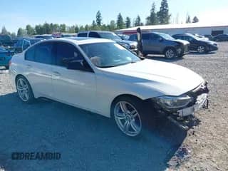 2013 BMW 3 Series 335i с VIN WBA3A9G5XDNP36238, выставлен на аукционе IAAI как лот 42347821 с пробегом 97 227 миль миль и . История ставок и продаж доступна на DreamBid. Изображение 1.