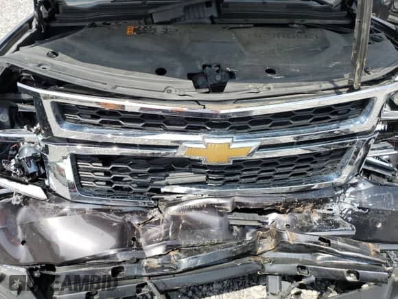 2017 Chevrolet Suburban LT с VIN 1GNSKHKC7HR286971, выставлен на аукционе Copart как лот 71402155 с пробегом 97 053 миль миль и Списание • Salvage title. История ставок и продаж доступна на DreamBid. Изображение 12.