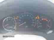 2008 Toyota Sienna XLE z VIN 5TDZK22CX8S205905, wystawiony jako IAAI lot #43381003 z przebiegiem 120 666 mil mil oraz . Historia ofert i sprzedaży dostępna na DreamBid. Obrazek 7.