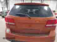 2011 Dodge Journey SXT z VIN 3D4PG5FG1BT568844, wystawiony jako IAAI lot #41832893 z przebiegiem 109 526 mil mil oraz . Historia ofert i sprzedaży dostępna na DreamBid. Obrazek 13.