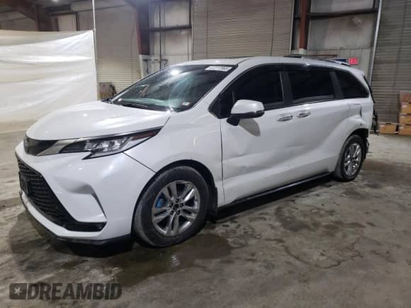 2023 Toyota Sienna Limited с VIN 5TDZSKFC2PS106455, выставлен на аукционе Copart как лот 47277365 с пробегом 78 403 миль миль и Списание • Salvage title. История ставок и продаж доступна на DreamBid. Изображение 1.