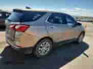 2019 Chevrolet Equinox LT z VIN 2GNAXTEV3K6264840, wystawiony jako Copart lot #71909405 z przebiegiem 114 996 mil mil oraz Szkoda całkowita • Salvage title. Historia ofert i sprzedaży dostępna na DreamBid. Obrazek 3.