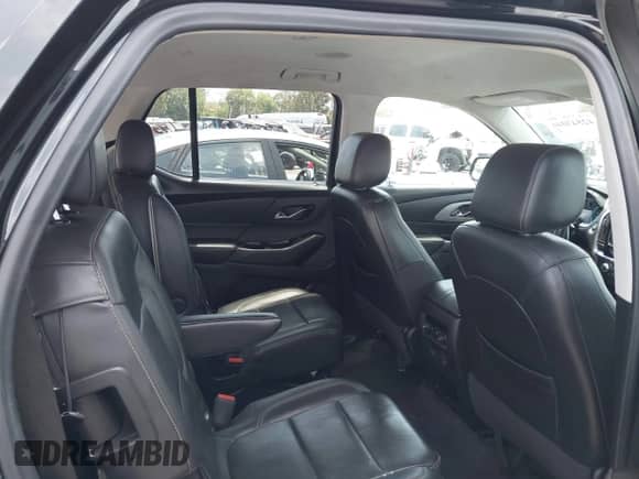 2020 Chevrolet Traverse LT z VIN 1GNERHKWXLJ146911, wystawiony jako IAAI lot #42543046 z przebiegiem 124 030 mil mil oraz . Historia ofert i sprzedaży dostępna na DreamBid. Obrazek 8.