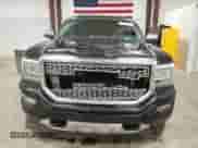 2016 GMC Sierra 1500 Denali z VIN 3GTU2PEJ7GG127971, wystawiony jako Copart lot #49950805 z przebiegiem 177 976 mil mil oraz Szkoda całkowita • Salvage title. Historia ofert i sprzedaży dostępna na DreamBid. Obrazek 5.