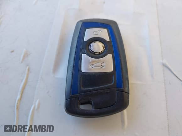 2015 BMW 4 Series 428i xDrive z VIN WBA4A7C55FD413965, wystawiony jako IAAI lot #42368615 z przebiegiem 108 308 mil mil oraz . Historia ofert i sprzedaży dostępna na DreamBid. Obrazek 11.