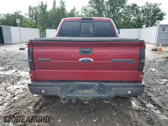 2014 Ford F-150 SVT Raptor z VIN 1FTFW1R64EFC92147, wystawiony jako Copart lot #69874965 z przebiegiem 97 551 mil mil oraz Szkoda całkowita • Salvage title. Historia ofert i sprzedaży dostępna na DreamBid. Obrazek 6.