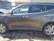 2014 Hyundai Santa Fe с VIN 5XYZUDLA9EG221654, выставлен на аукционе IAAI как лот 42605293 с пробегом 168 145 миль миль и . История ставок и продаж доступна на DreamBid. Изображение 15.