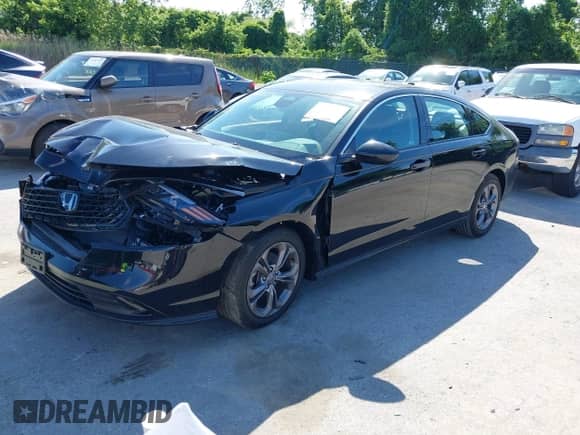 2024 Honda Accord EX с VIN 1HGCY1F34RA013453, выставлен на аукционе IAAI как лот 42279634 с пробегом 11 301 миль миль и . История ставок и продаж доступна на DreamBid. Изображение 17.