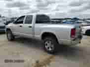 2005 Dodge 2500 SLT z VIN 3D7KS28C45G711691, wystawiony jako Copart lot #61820175 z przebiegiem 395 006 mil mil oraz Szkoda całkowita • Salvage title. Historia ofert i sprzedaży dostępna na DreamBid. Obrazek 2.