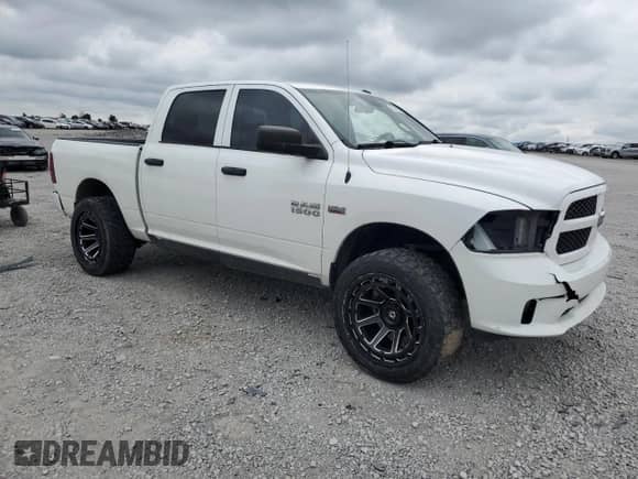 2017 Ram 1500 Express z VIN 3C6RR6KT9HG664724, wystawiony jako Copart lot #69749265 z przebiegiem 95 382 mil mil oraz Szkoda całkowita • Salvage title. Historia ofert i sprzedaży dostępna na DreamBid. Obrazek 4.