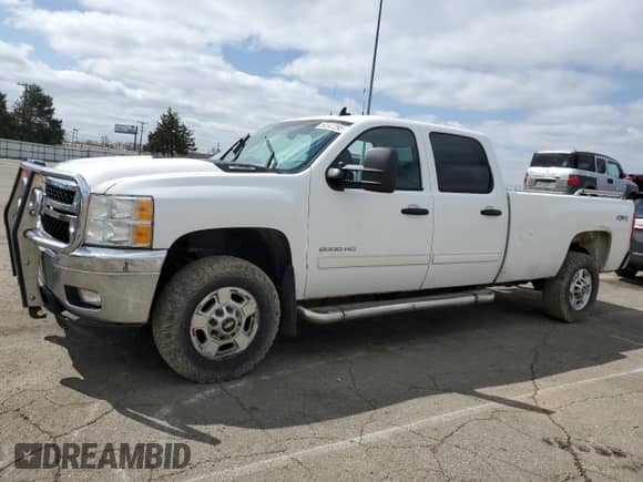 2012 Chevrolet Silverado 2500HD LT с VIN 1GC1KXCGXCF244238, выставлен на аукционе Copart как лот 50547295 с пробегом Не указан миль и Списание • Salvage title. История ставок и продаж доступна на DreamBid. Изображение 1.