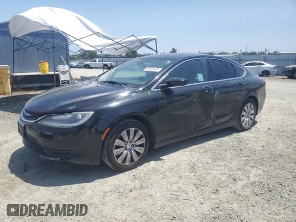 2015 Chrysler 200 LX с VIN 1C3CCCFB4FN727740, выставлен на аукционе Copart как лот 59122475 с пробегом 159 834 миль миль и Списание • Salvage title. История ставок и продаж доступна на DreamBid. Изображение 1.
