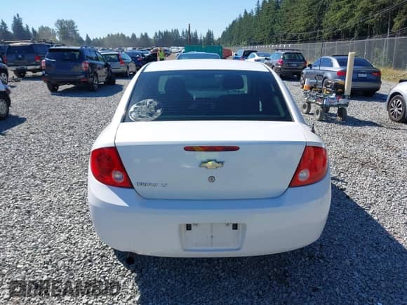 2010 Chevrolet Cobalt 1LT с VIN 1G1AD5F50A7212195, выставлен на аукционе IAAI как лот 43024126 с пробегом Не указан миль и . История ставок и продаж доступна на DreamBid. Изображение 16.
