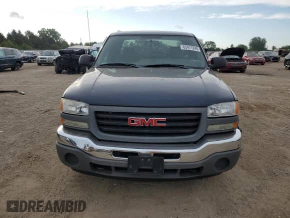 2005 GMC Sierra 1500 SLE с VIN 1GTEC19T95Z292363, выставлен на аукционе Copart как лот 65471245 с пробегом 162 643 миль миль и Списание • Salvage title. История ставок и продаж доступна на DreamBid. Изображение 5.