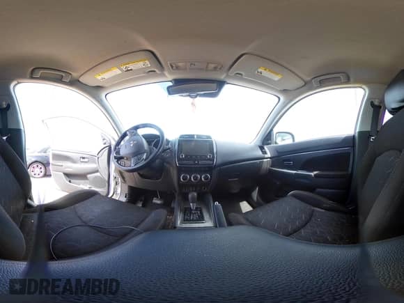 2020 Mitsubishi Outlander ES с VIN JA4AR3AU4LU019252, выставлен на аукционе IAAI как лот 43293877 с пробегом 133 171 миль миль и . История ставок и продаж доступна на DreamBid. Изображение 19.