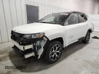 2025 Jeep Compass Limited с VIN 3C4NJDCN4ST522542, выставлен на аукционе Copart как лот 84478225 с пробегом Не указан миль и Чистый • Clean title. История ставок и продаж доступна на DreamBid. Изображение 1.