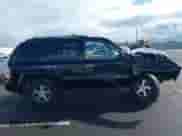 2003 Chevrolet TrailBlazer LTZ с VIN 1GNDT13S632322475, выставлен на аукционе IAAI как лот 41560972 с пробегом 236 178 миль миль и . История ставок и продаж доступна на DreamBid. Изображение 14.