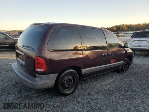 1999 Dodge Caravan SE с VIN 2B4GP45G1XR452379, выставлен на аукционе Copart как лот 75135564 с пробегом 203 927 миль миль и Списание • Salvage title. История ставок и продаж доступна на DreamBid. Изображение 3.