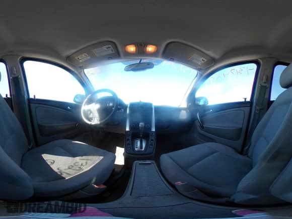 2007 Saturn VUE I4 z VIN 5GZCZ33D77S800715, wystawiony jako IAAI lot #43174256 z przebiegiem 132 705 mil mil oraz . Historia ofert i sprzedaży dostępna na DreamBid. Obrazek 19.