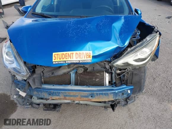 2015 Toyota Prius One z VIN JTDKDTB36F1586311, wystawiony jako IAAI lot #43055198 z przebiegiem 330 261 mil mil oraz . Historia ofert i sprzedaży dostępna na DreamBid. Obrazek 6.