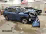 2021 Subaru Forester Premium with VIN JF2SKAJC6MH593499, listed as a Copart auction lot 69435535 with 46,457 mi miles and Salvage title. Bid and sale history available at DreamBid. Image 4.