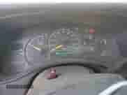 1999 GMC Sierra 1500 SL с VIN 1GTEK19T9XZ531741, выставлен на аукционе Copart как лот 85355075 с пробегом 81 253 миль миль и Чистый • Clean title. История ставок и продаж доступна на DreamBid. Изображение 9.