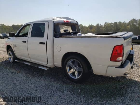 2016 Ram 1500 Tradesman z VIN 1C6RR6KT5GS304907, wystawiony jako Copart lot #76258674 z przebiegiem Nie podano mil oraz Nie do naprawy • Non repairable. Historia ofert i sprzedaży dostępna na DreamBid. Obrazek 2.