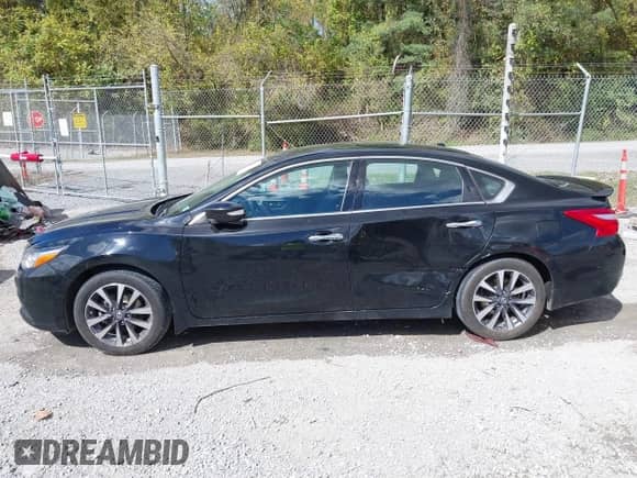 2016 Nissan Altima S with VIN 1N4AL3AP1GC178524, listed as a IAAI auction lot 43403854 with 144,516 mi miles and . Bid and sale history available at DreamBid. Image 14.