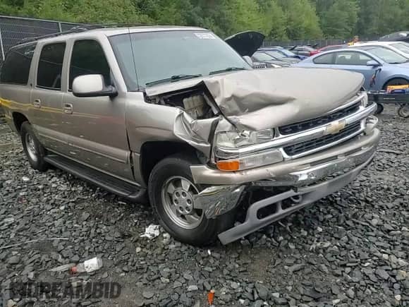 2001 Chevrolet Suburban LS with VIN 3GNEC16T91G165893, listed as a Copart auction lot 72577224 with 270,842 mi miles and Salvage title. Bid and sale history available at DreamBid. Image 11.