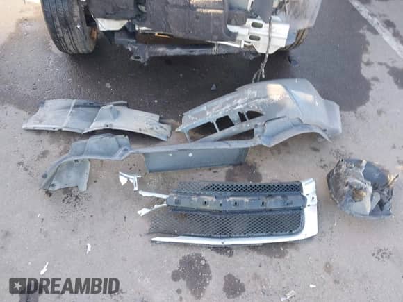 2005 Chevrolet Equinox LS с VIN 2CNDL23FX56018357, выставлен на аукционе IAAI как лот 43459930 с пробегом 106 861 миль миль и . История ставок и продаж доступна на DreamBid. Изображение 12.
