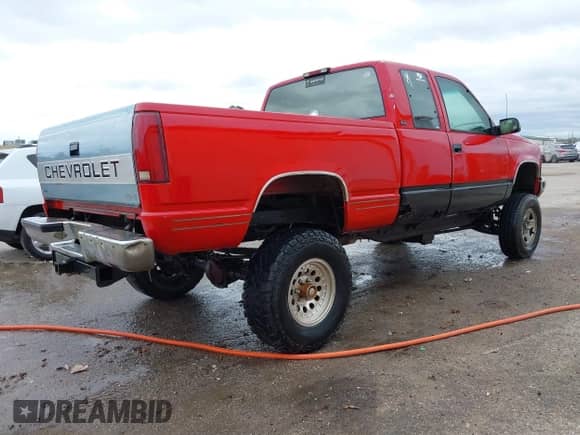 1994 GMC Sierra 1500 с VIN 2GTEK19K6R1531389, выставлен на аукционе IAAI как лот 41920097 с пробегом 314 522 миль миль и . История ставок и продаж доступна на DreamBid. Изображение 4.