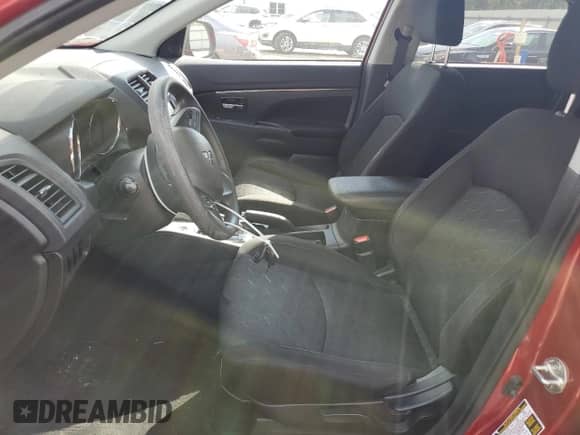 2020 Mitsubishi Outlander ES с VIN JA4AR3AU7LU014031, выставлен на аукционе Copart как лот 85327685 с пробегом 112 722 миль миль и Списание • Salvage title. История ставок и продаж доступна на DreamBid. Изображение 7.