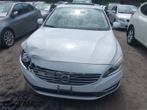 2015 Volvo S60 T5 Premier с VIN YV1612TB8F1317893, выставлен на аукционе IAAI как лот 42310908 с пробегом 150 924 миль миль и . История ставок и продаж доступна на DreamBid. Изображение 12.