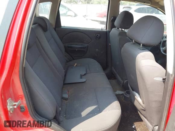 2007 Chevrolet Aveo LS с VIN KL1TD66637B775964, выставлен на аукционе IAAI как лот 42394405 с пробегом 127 581 миль миль и . История ставок и продаж доступна на DreamBid. Изображение 8.