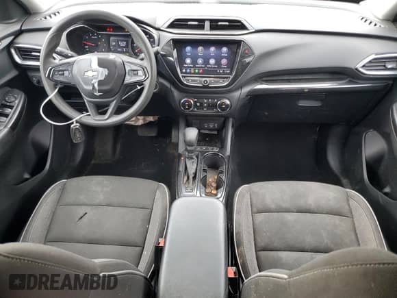 2021 Chevrolet TrailBlazer LT with VIN KL79MPSL0MB042851, listed as a Copart auction lot 82030285 with 76,546 mi miles and Non repairable. Bid and sale history available at DreamBid. Image 8.