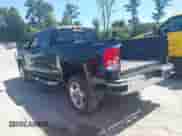 2016 Chevrolet Silverado 2500HD LT z VIN 1GC1KVEG9GF296399, wystawiony jako IAAI lot #42742189 z przebiegiem 127 470 mil mil oraz . Historia ofert i sprzedaży dostępna na DreamBid. Obrazek 3.