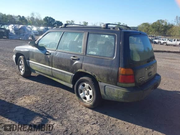 1999 Subaru Forester L with VIN JF1SF6357XG720470, listed as a IAAI auction lot 43368789 with 165,000 mi miles and . Bid and sale history available at DreamBid. Image 3.