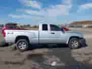2005 Dodge Dakota SLT with VIN 1D7HW42NX5S134596, listed as a IAAI auction lot 43314356 with 129,087 mi miles and . Bid and sale history available at DreamBid. Image 14.