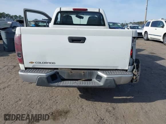 2004 Chevrolet Colorado Z85 with VIN 1GCCS148548204667, listed as a IAAI auction lot 40158651 with 261,398 mi miles and . Bid and sale history available at DreamBid. Image 6.