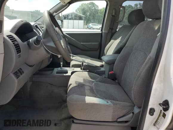 2009 Nissan Frontier SE with VIN 1N6AD07U19C411546, listed as a Copart auction lot 57683625 with 216,492 mi miles and Salvage title. Bid and sale history available at DreamBid. Image 7.
