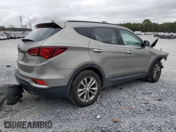 2017 Hyundai Santa Fe 2.0T с VIN 5XYZU4LA2HG436913, выставлен на аукционе Copart как лот 85486235 с пробегом 155 965 миль миль и Списание • Salvage title. История ставок и продаж доступна на DreamBid. Изображение 3.