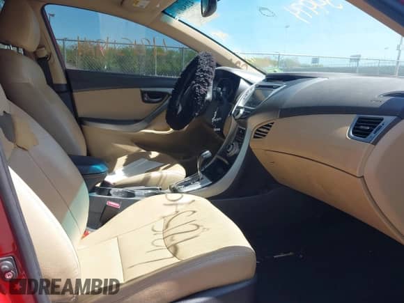 2012 Hyundai Elantra Limited с VIN KMHDH4AEXCU364463, выставлен на аукционе IAAI как лот 42154974 с пробегом 122 136 миль миль и . История ставок и продаж доступна на DreamBid. Изображение 5.