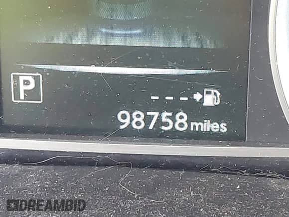 2017 Nissan Sentra SR с VIN 3N1AB7AP7HY260726, выставлен на аукционе IAAI как лот 41762883 с пробегом 98 758 миль миль и . История ставок и продаж доступна на DreamBid. Изображение 16.