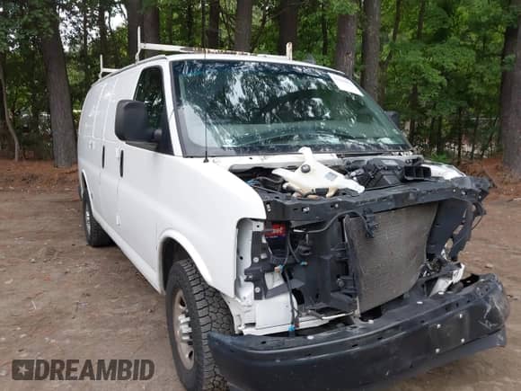 2021 Chevrolet Express Cargo with VIN 1GCWGAFP9M1210001, listed as a IAAI auction lot 42996870 with 123,044 mi miles and . Bid and sale history available at DreamBid. Image 18.